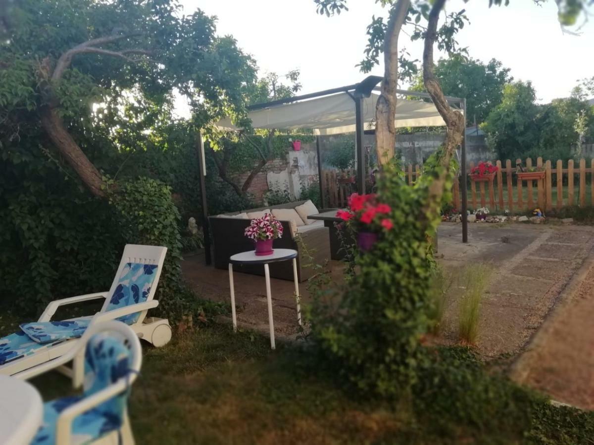 Boleta A 5 Minutos De Leon, Casa Con Jardin Villa San Andrés del Rabanedo Exteriör bild