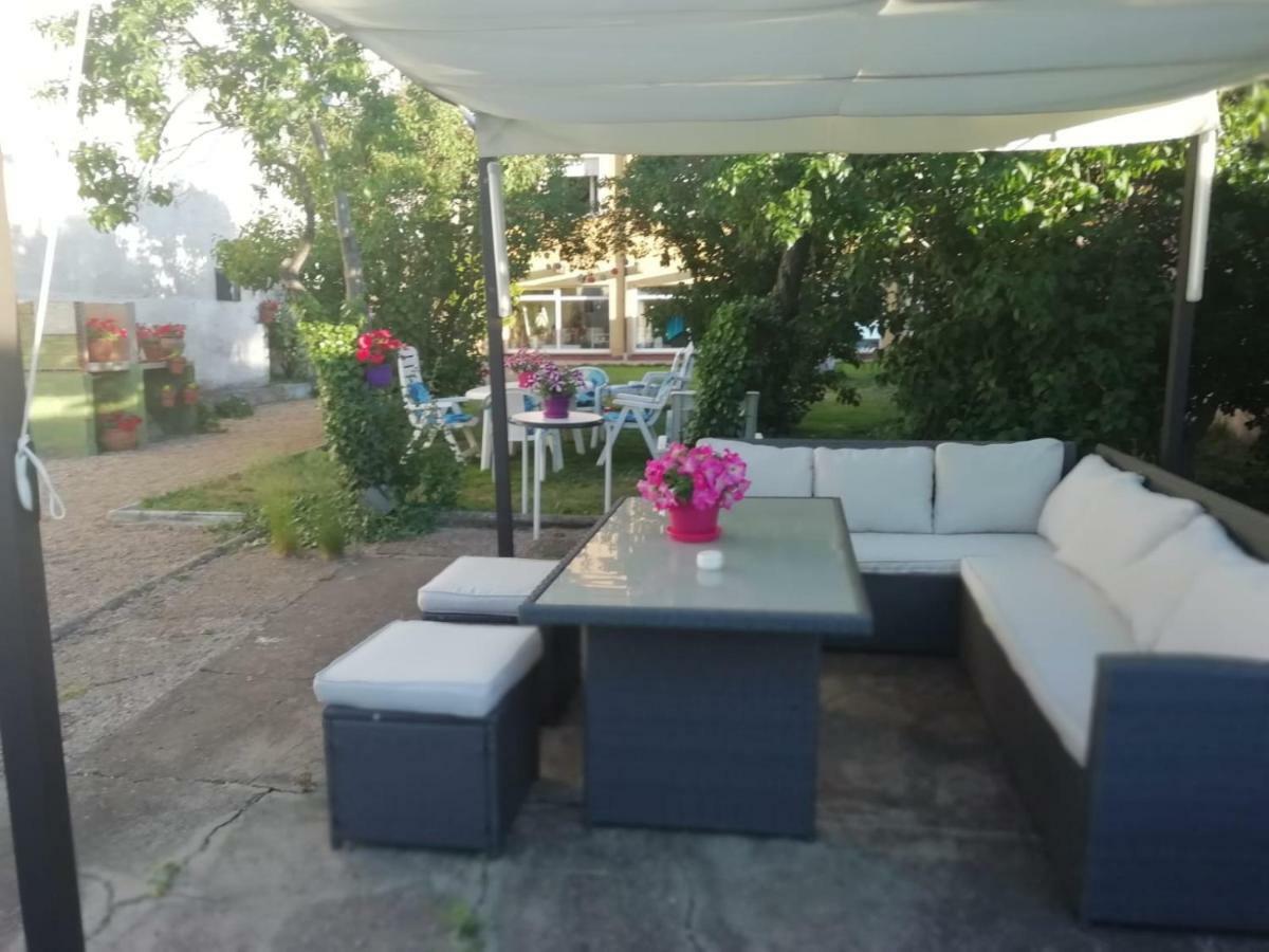 Boleta A 5 Minutos De Leon, Casa Con Jardin Villa San Andrés del Rabanedo Exteriör bild